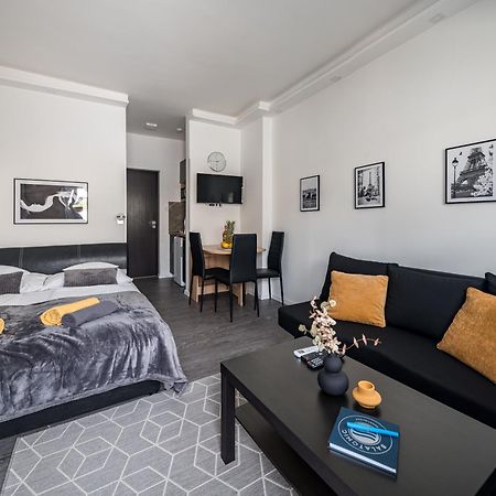 Balatonic Lemon Apartmanhaz Siófok Exteriör bild