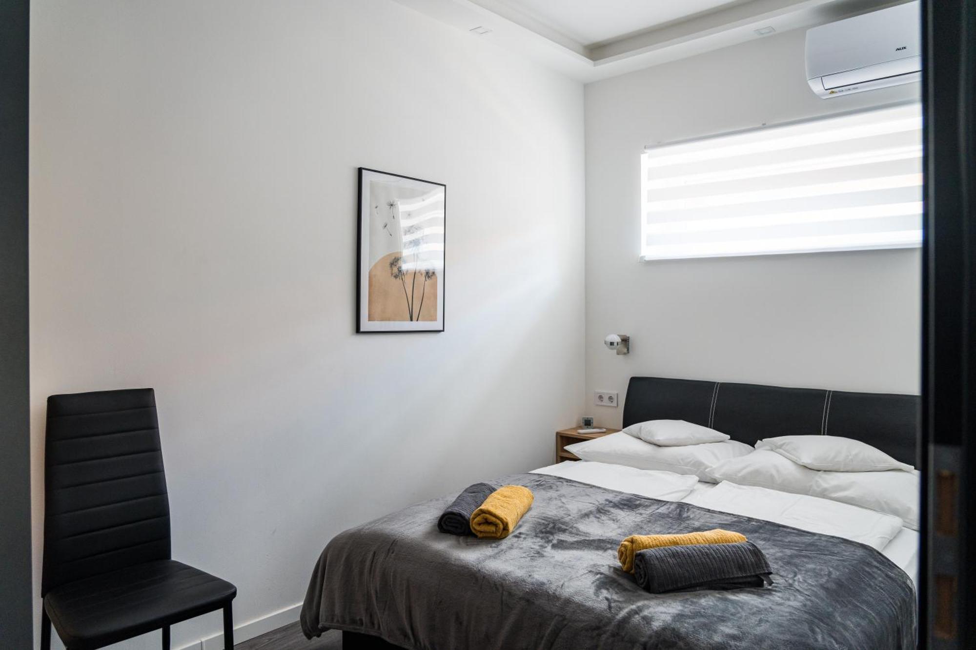 Balatonic Lemon Apartmanhaz Siófok Exteriör bild