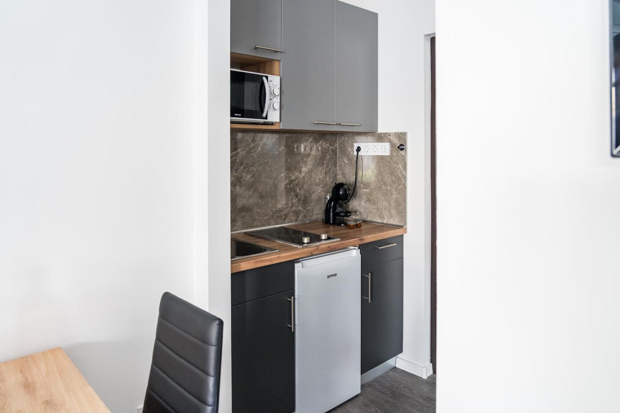 Balatonic Lemon Apartmanhaz Siófok Exteriör bild