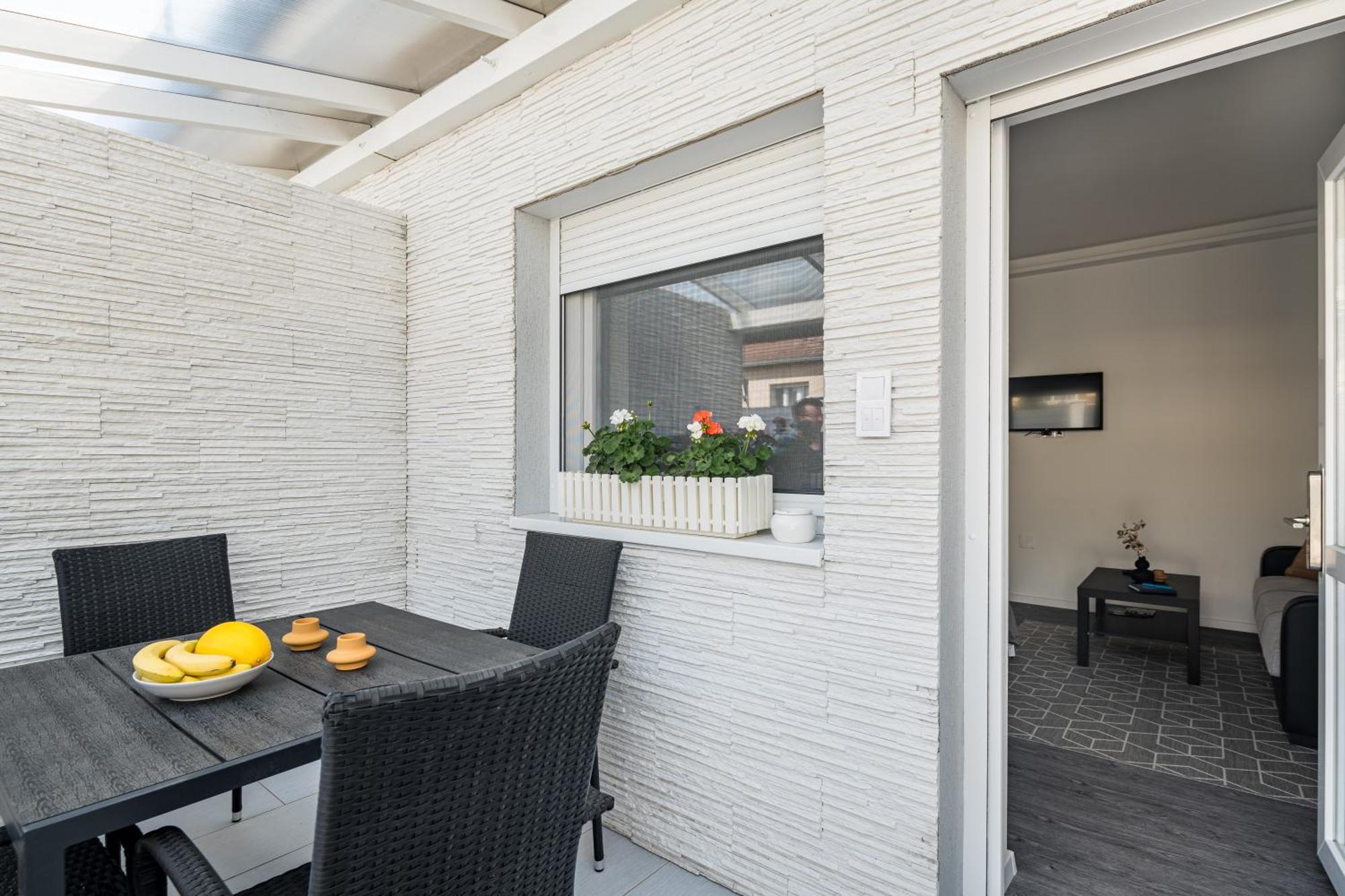 Balatonic Lemon Apartmanhaz Siófok Exteriör bild