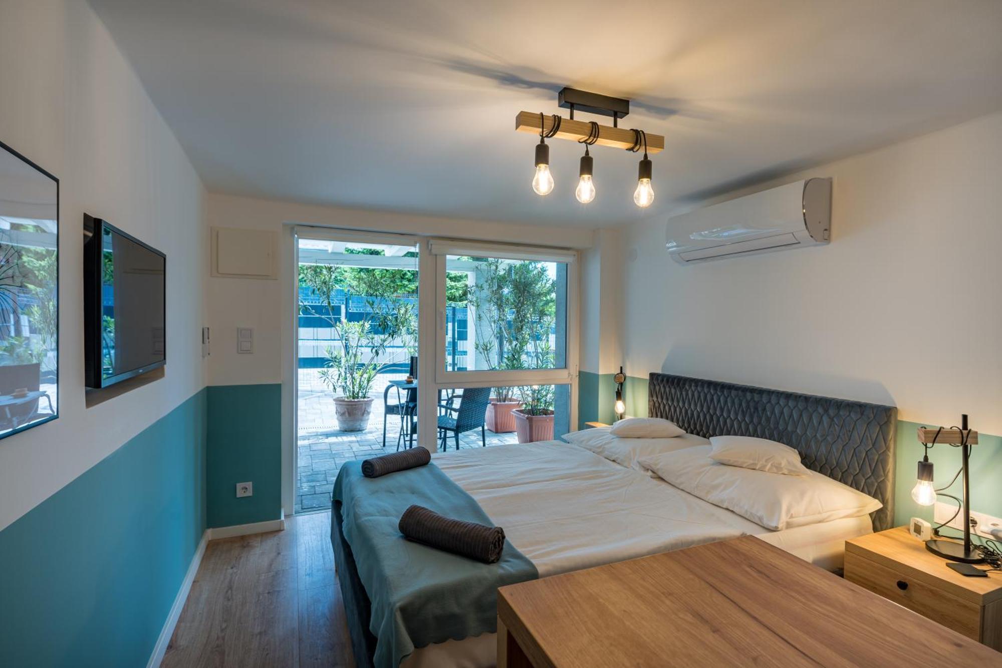 Balatonic Lemon Apartmanhaz Siófok Exteriör bild
