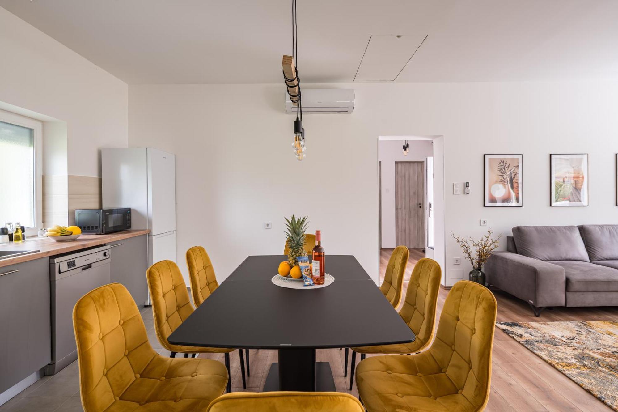 Balatonic Lemon Apartmanhaz Siófok Exteriör bild