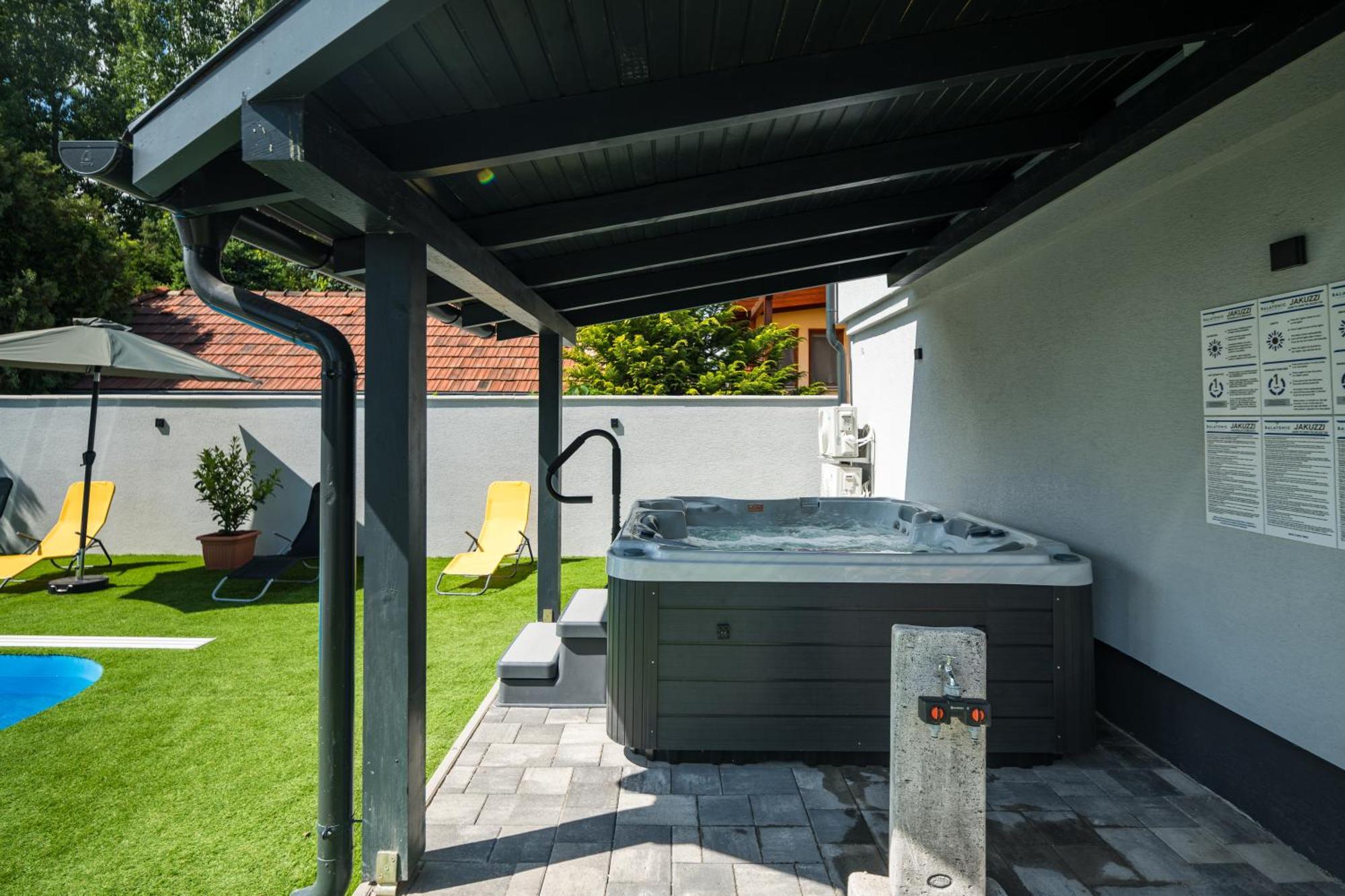 Balatonic Lemon Apartmanhaz Siófok Exteriör bild